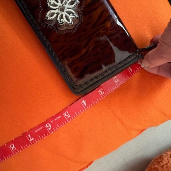 Brighton Furguson Tiger Animal Print Leather Wallet w Silver Burnished Hardware - Picture 9 of 9